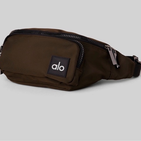 ALO Yoga Espresso Belt Bag - Picture 4 of 4